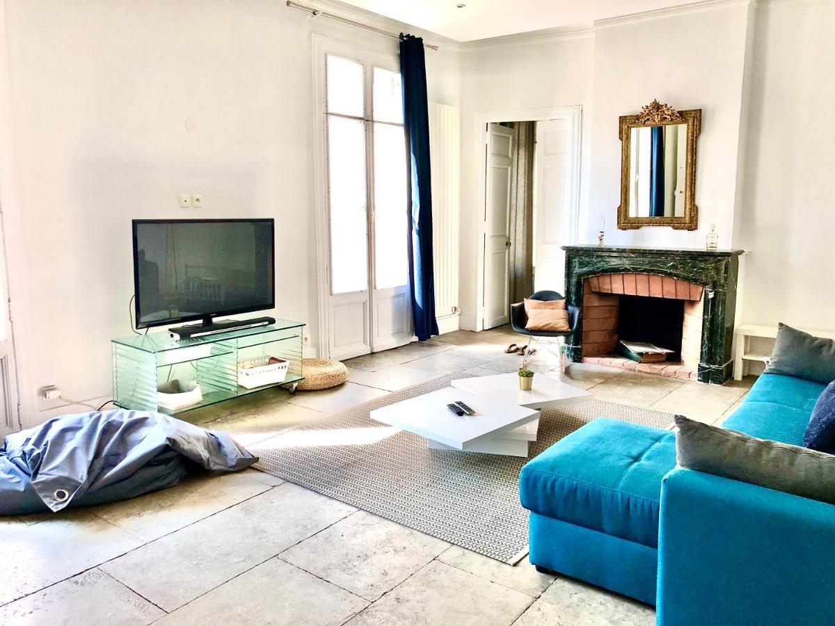 Appartement 105 M2 Rue Foch Arc De Triomphe Hyper Centre Montpellier Exterior foto