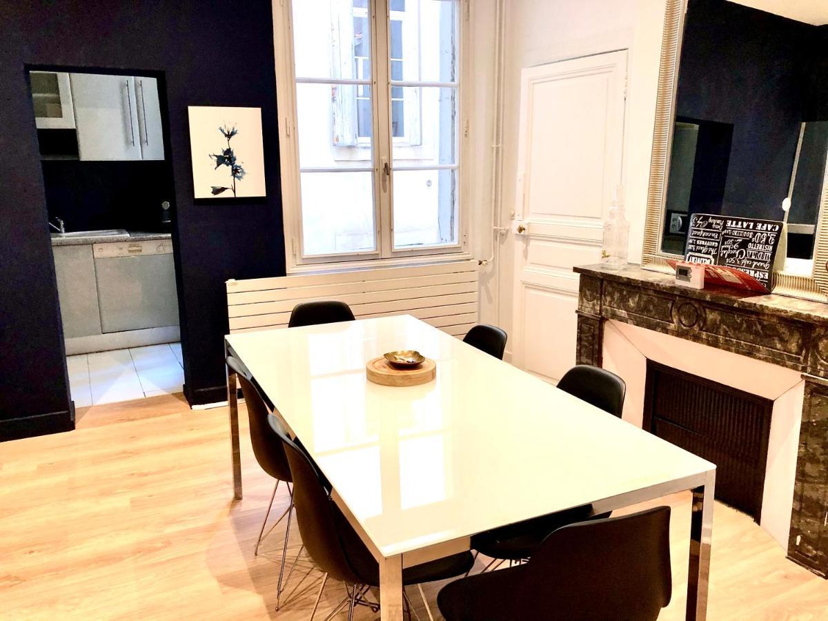 Appartement 105 M2 Rue Foch Arc De Triomphe Hyper Centre Montpellier Exterior foto